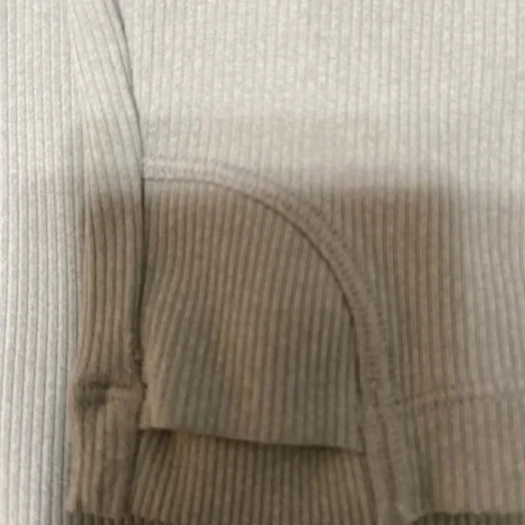 Athleta long sleeve Ladies Small with 4 buttons. A beautiful light gray color. - Picture 3 of 5